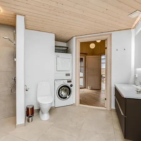 Tahnee - 450m From The Sea By Interhome