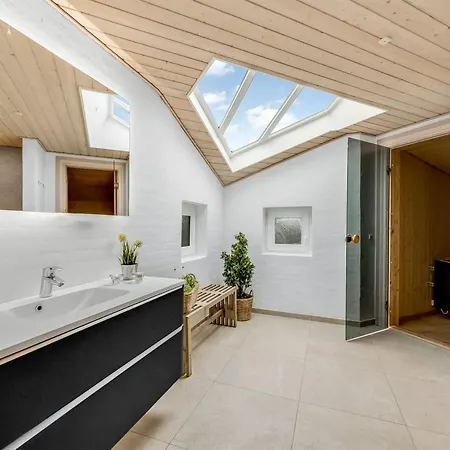 Tahnee - 450m From The Sea By Interhome Feriehus *